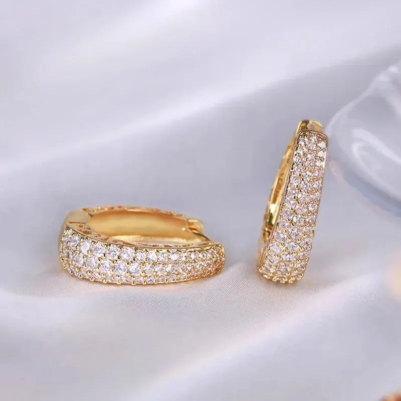 Full Sparkling Zircon Inlaid Golden Hoop Earrings Retro Elegant Style 18K Gold Plated Jewelry Female Gift