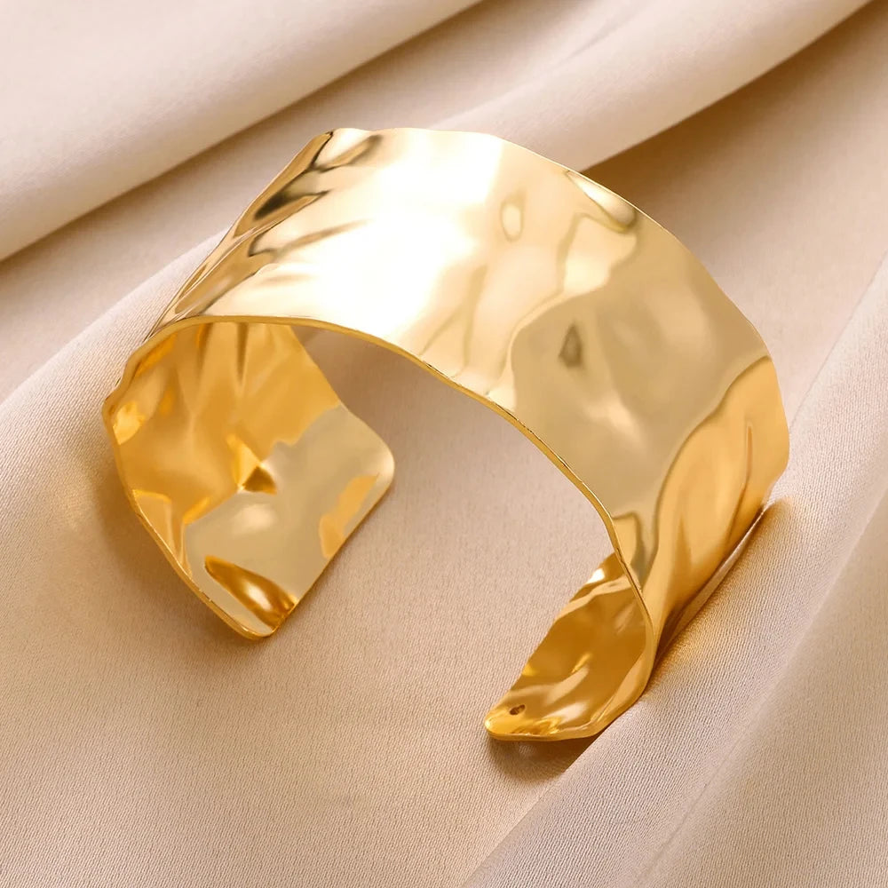 Exquisite Classic Bump Pattern Openning Bangles Bracelet For Women