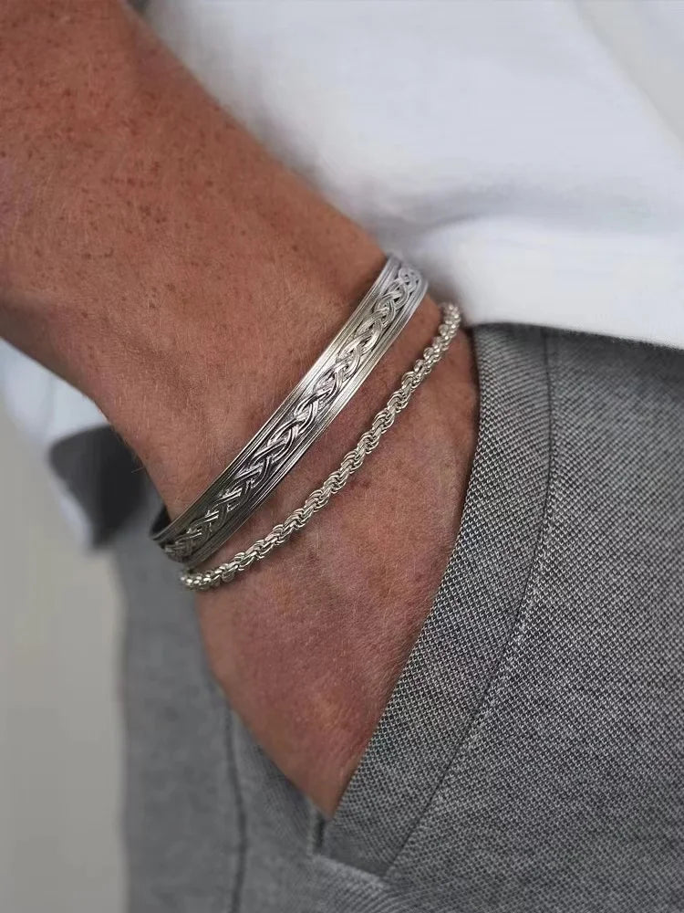 Simple Silver Color Stainless Steel Twist Chain Bracelet For Men .