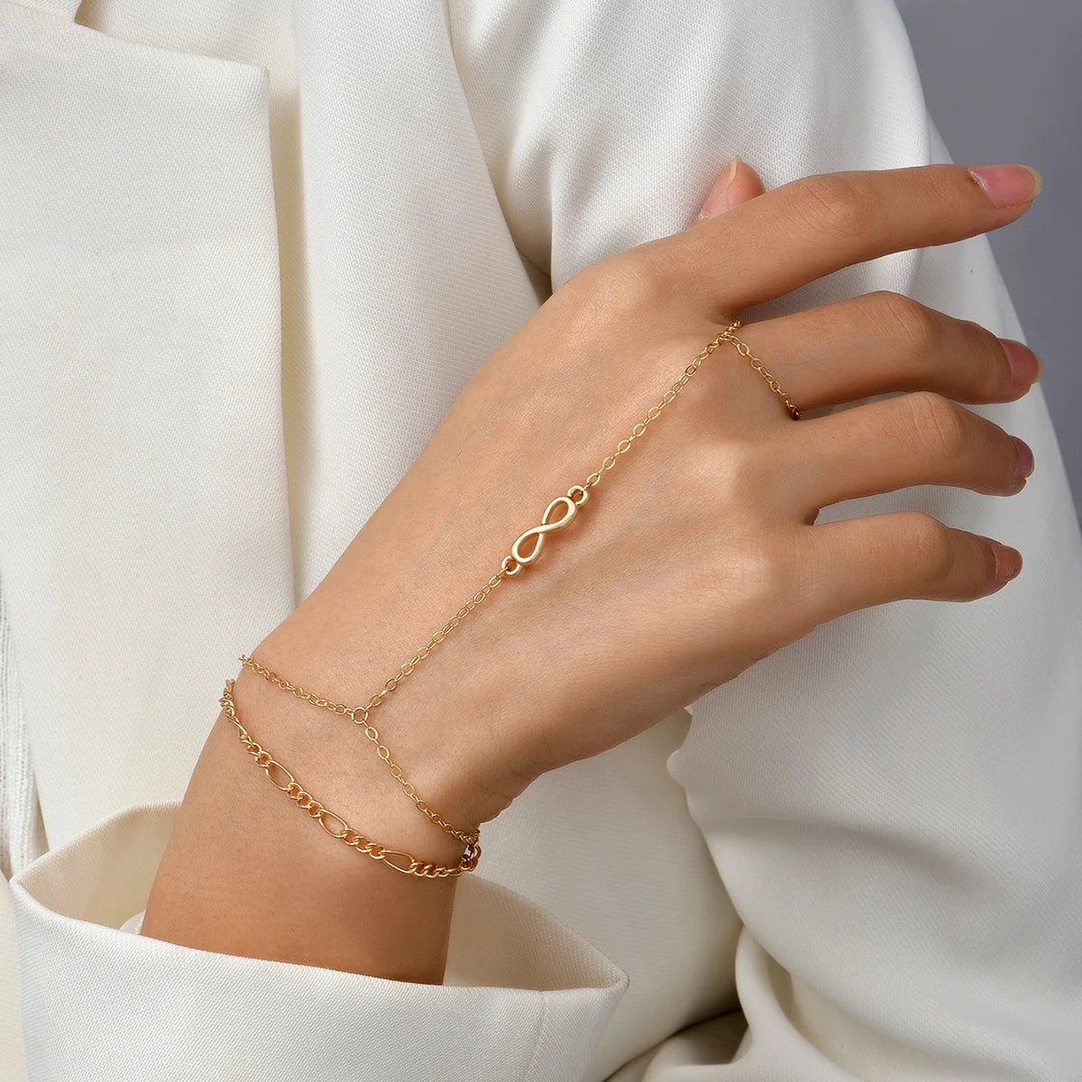 Simple Heart Pendant Chain Bracelet Link Connected Gold plated Wide Finger Ring Bracelets for Women